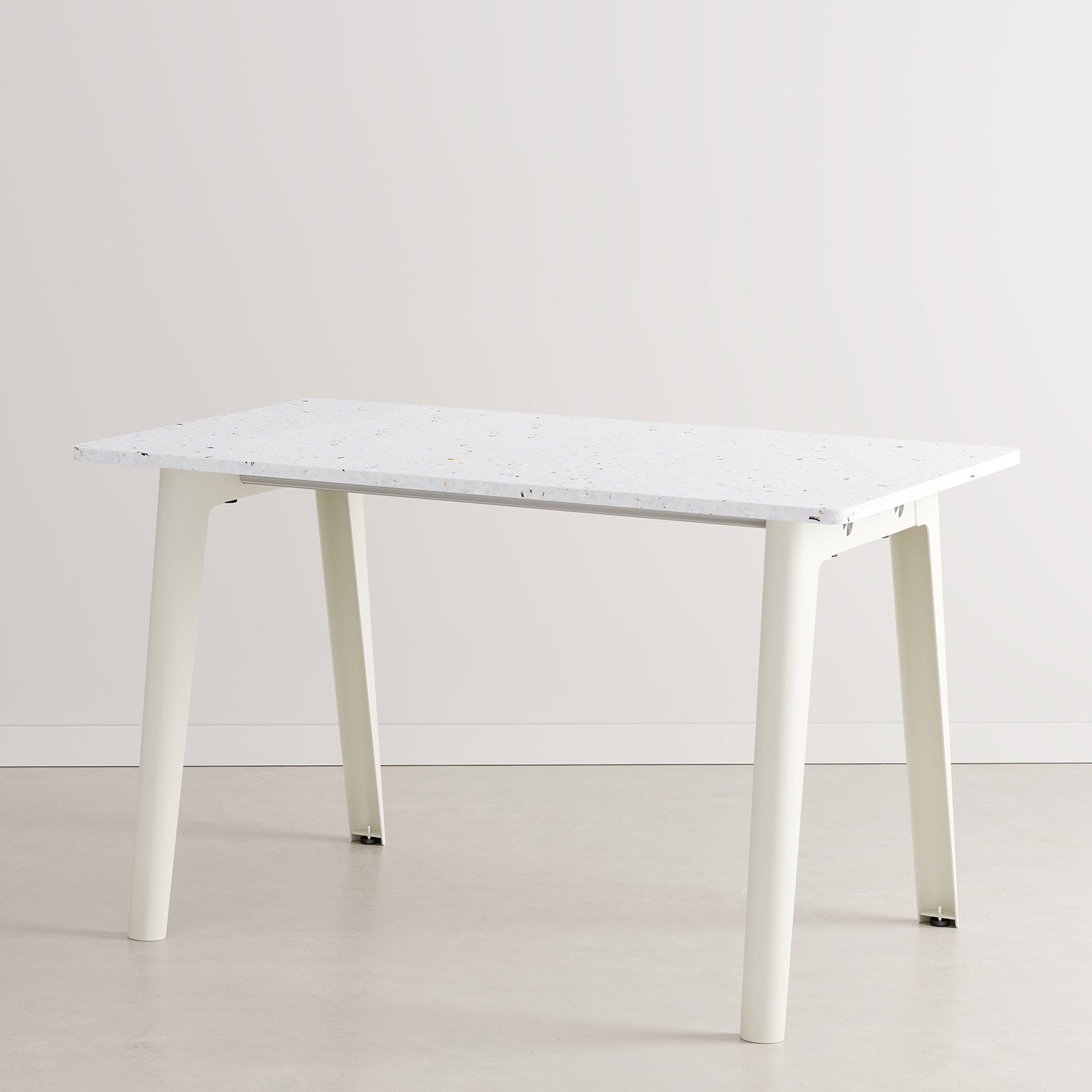 NEW MODERN desk - Venezia recycled plastic
