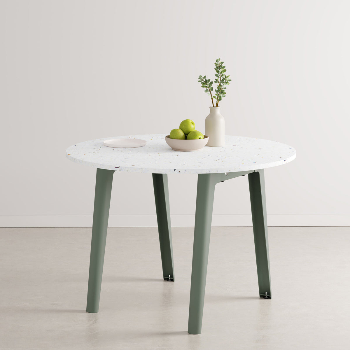 NEW MODERN round table Ø 108cm - Venezia recycled plastic