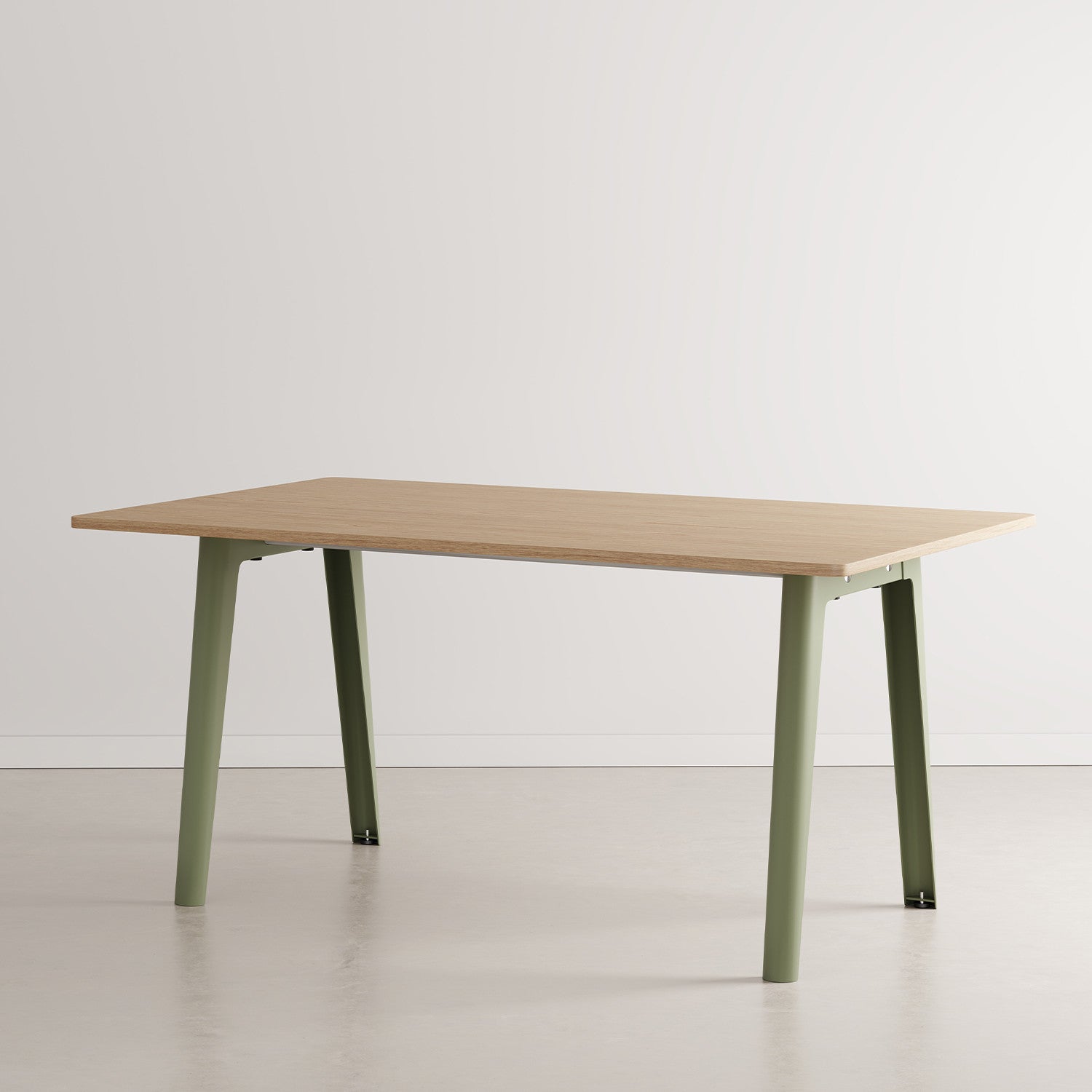 Esstisch NEW MODERN - öko-zertifiziertes Holz