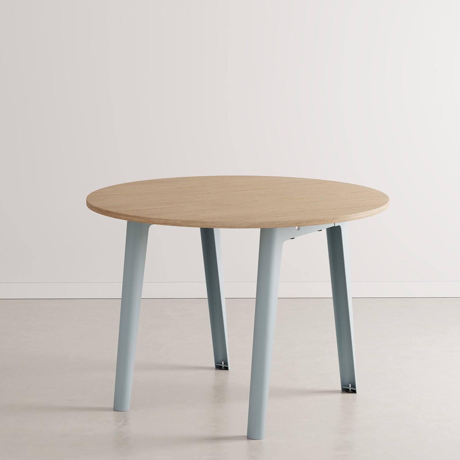 NEW MODERN round meeting table Ø 110cm - eco-certified wood
