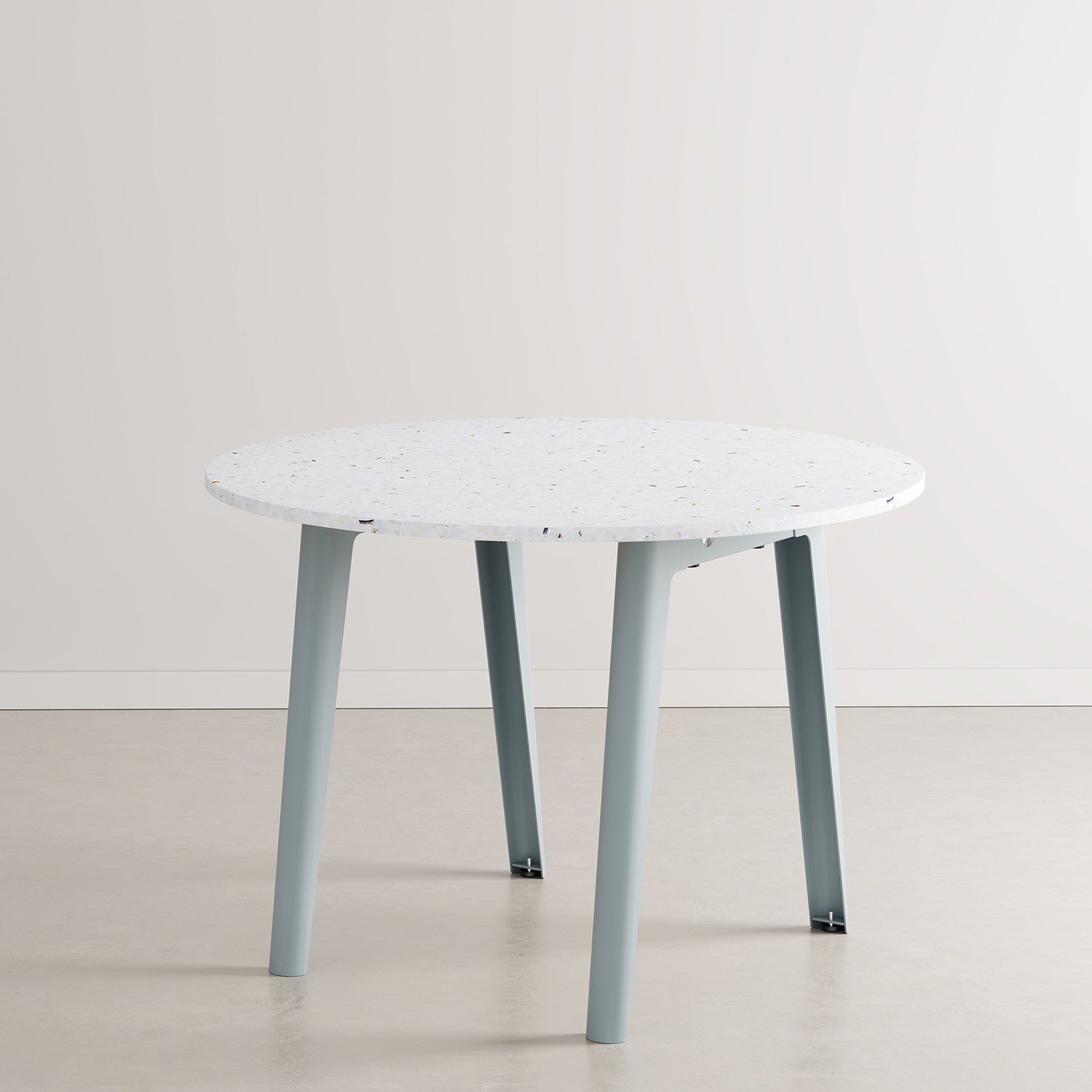 NEW MODERN round meeting table Ø 108cm - Venezia recycled plastic